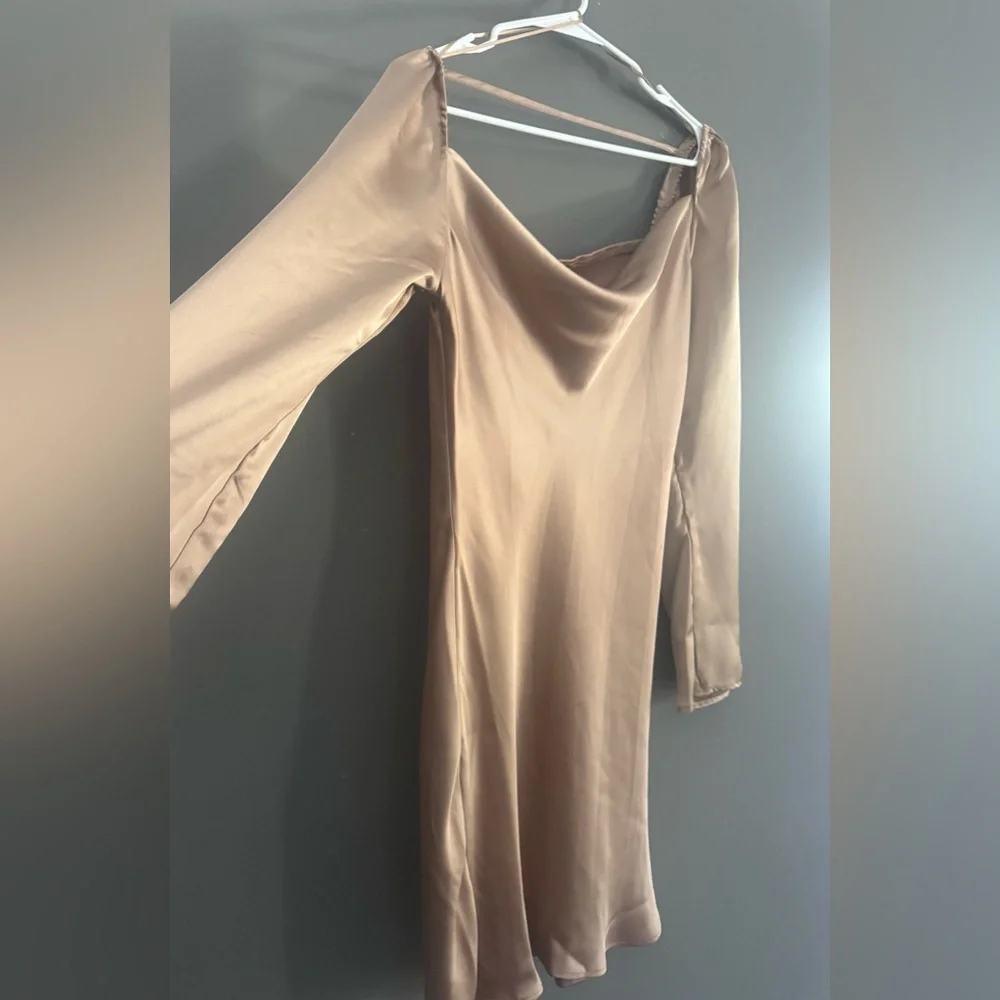 NWT Dynamite Satin Cowl Neck Dress in Champagne Taupe - Picture 3 of 5
